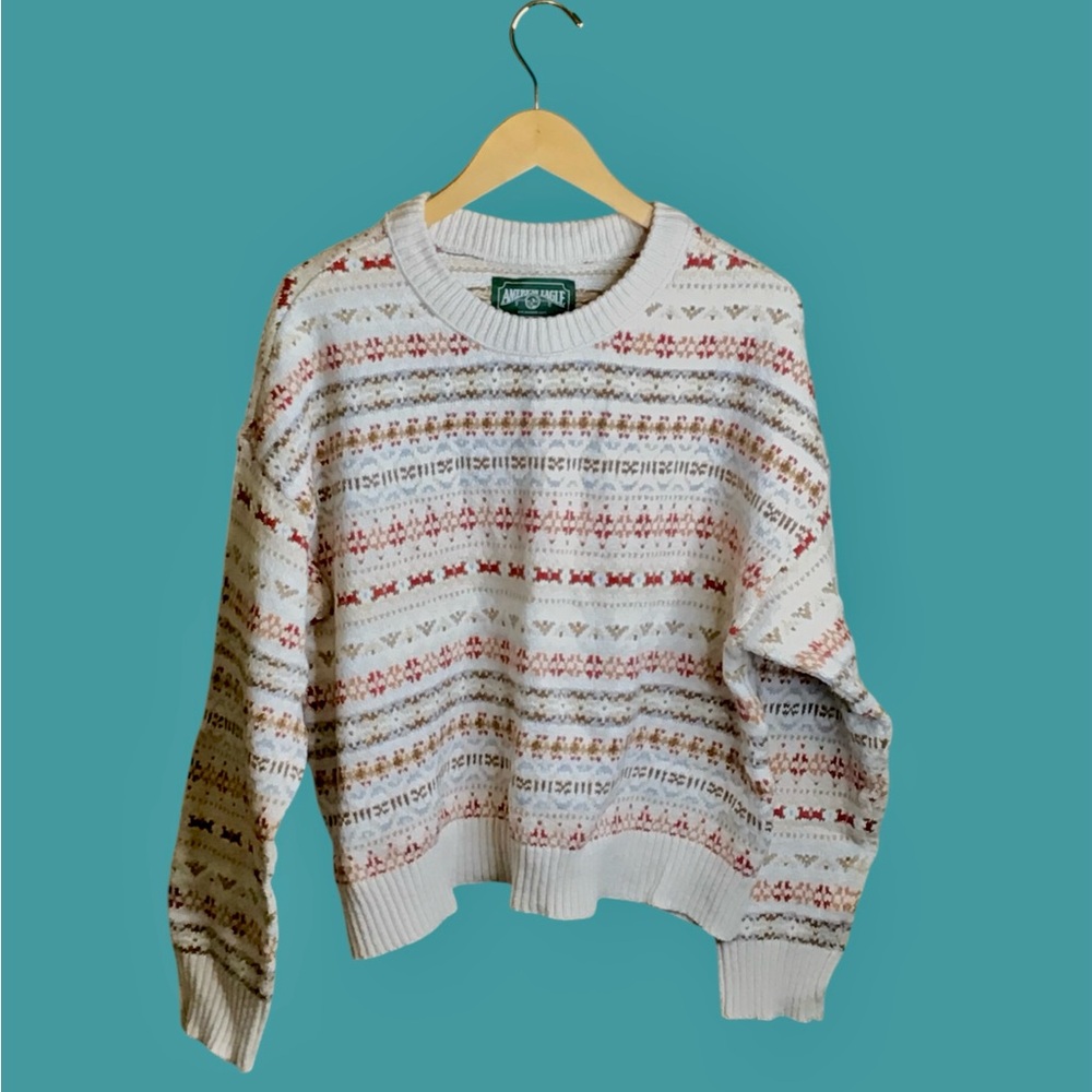 American Eagle Outfitters Cream and Red Patterned Sweater Cozy Fall